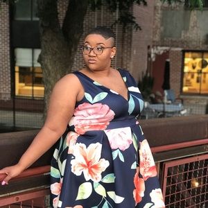 Meet your Posher, Na’via